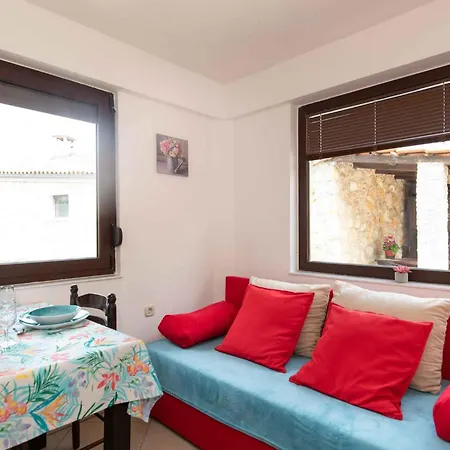 In - Island Krk 35842 דירה